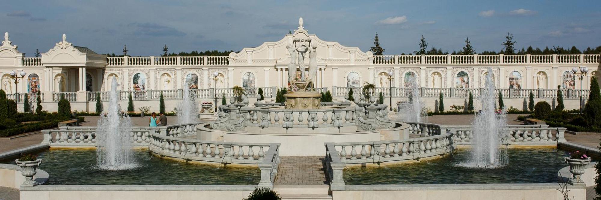 Загородный отельный комплекс Бреч Resort&Spa Gurinovka Staraya Экстерьер фото