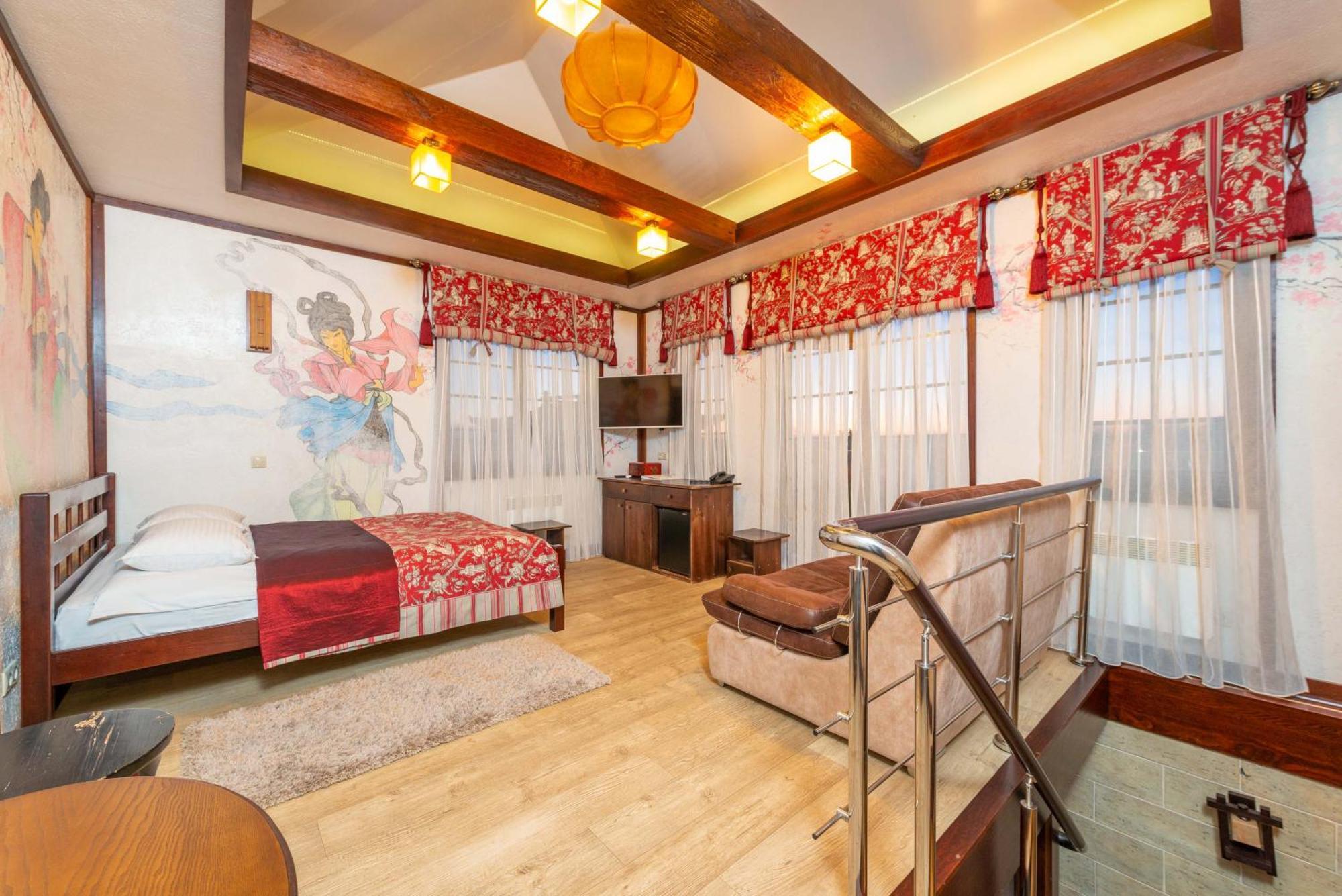 Загородный отельный комплекс Бреч Resort&Spa Gurinovka Staraya Экстерьер фото