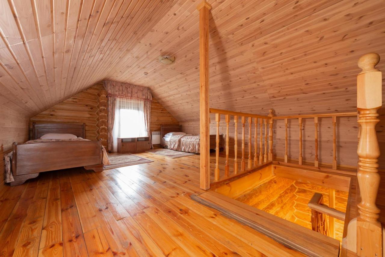 Загородный отельный комплекс Бреч Resort&Spa Gurinovka Staraya Экстерьер фото