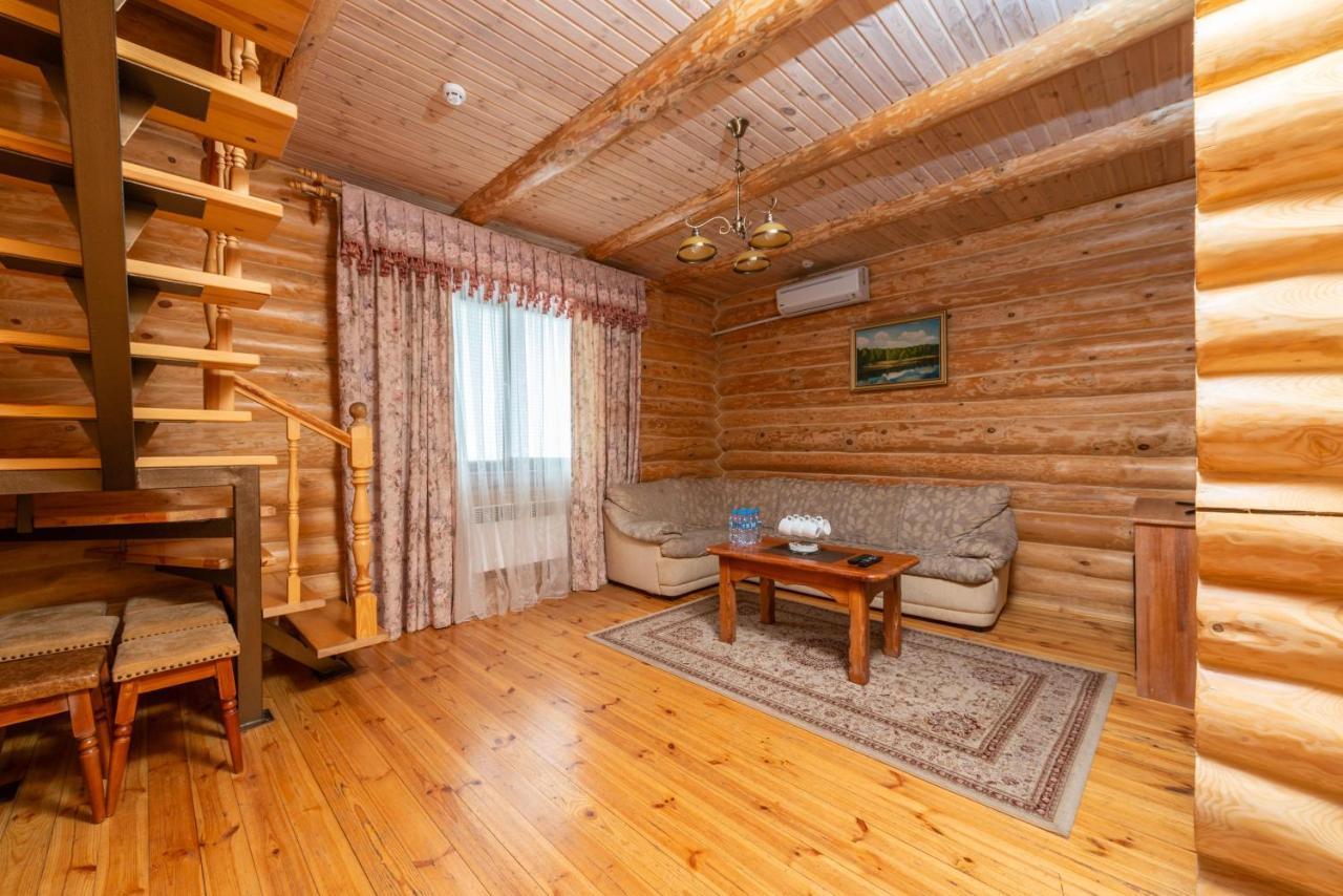 Загородный отельный комплекс Бреч Resort&Spa Gurinovka Staraya Экстерьер фото