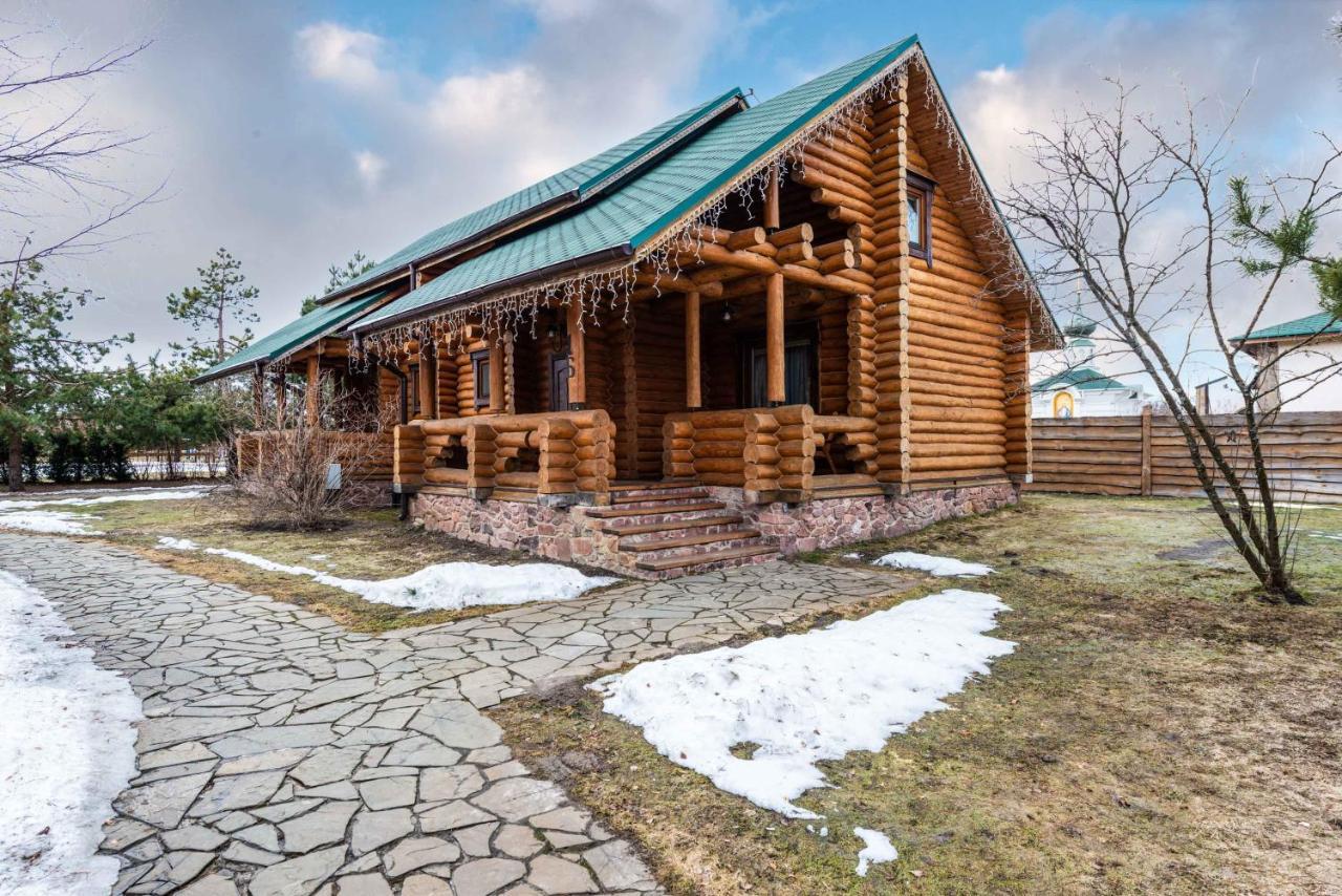 Загородный отельный комплекс Бреч Resort&Spa Gurinovka Staraya Экстерьер фото
