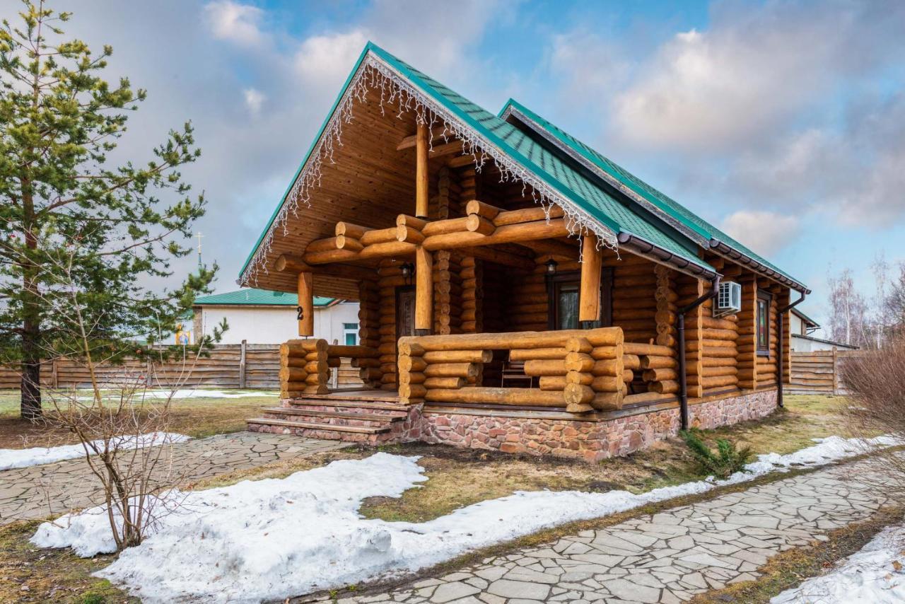 Загородный отельный комплекс Бреч Resort&Spa Gurinovka Staraya Экстерьер фото