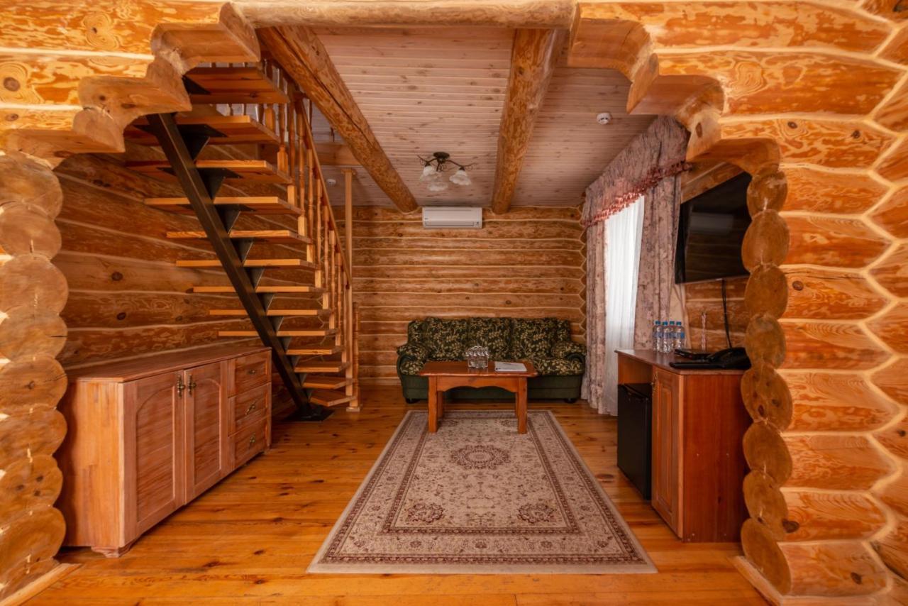 Загородный отельный комплекс Бреч Resort&Spa Gurinovka Staraya Экстерьер фото