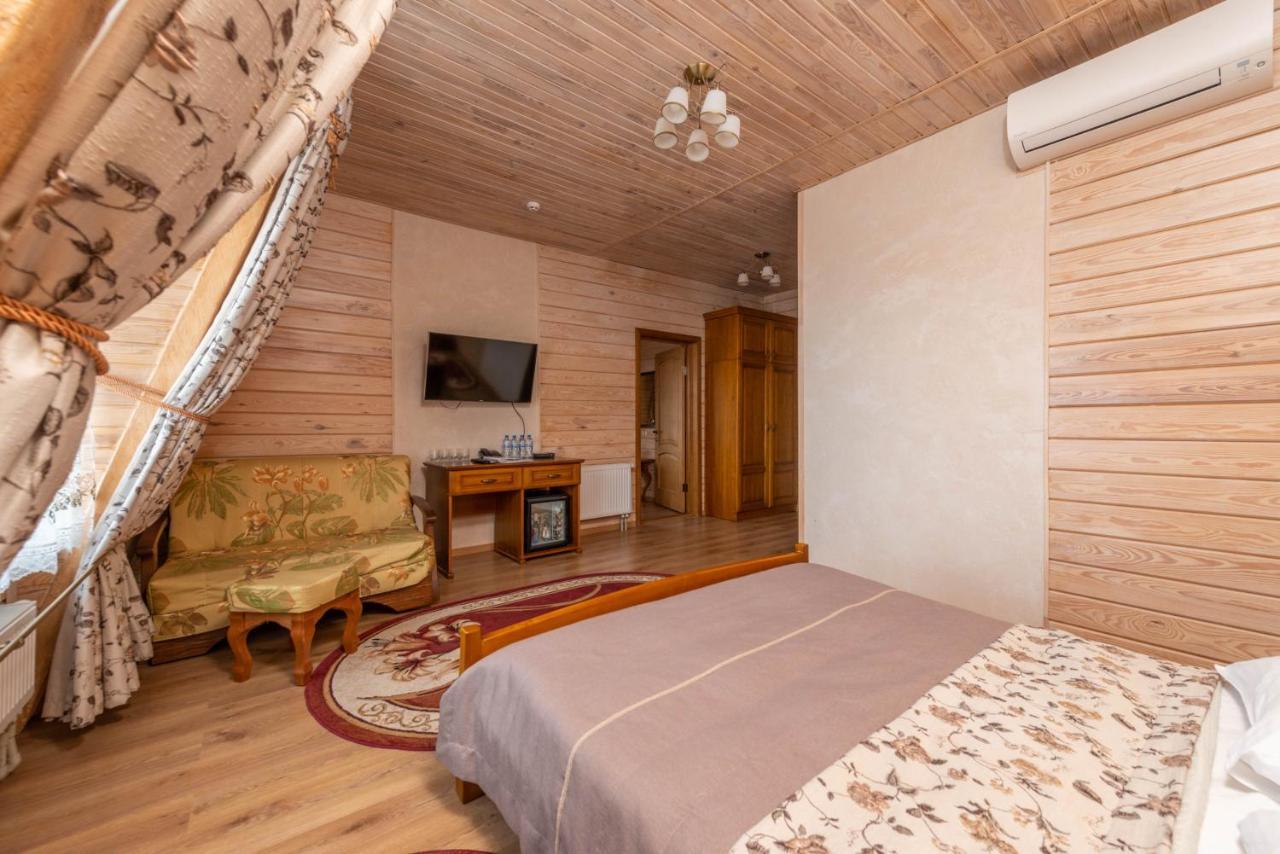 Загородный отельный комплекс Бреч Resort&Spa Gurinovka Staraya Экстерьер фото