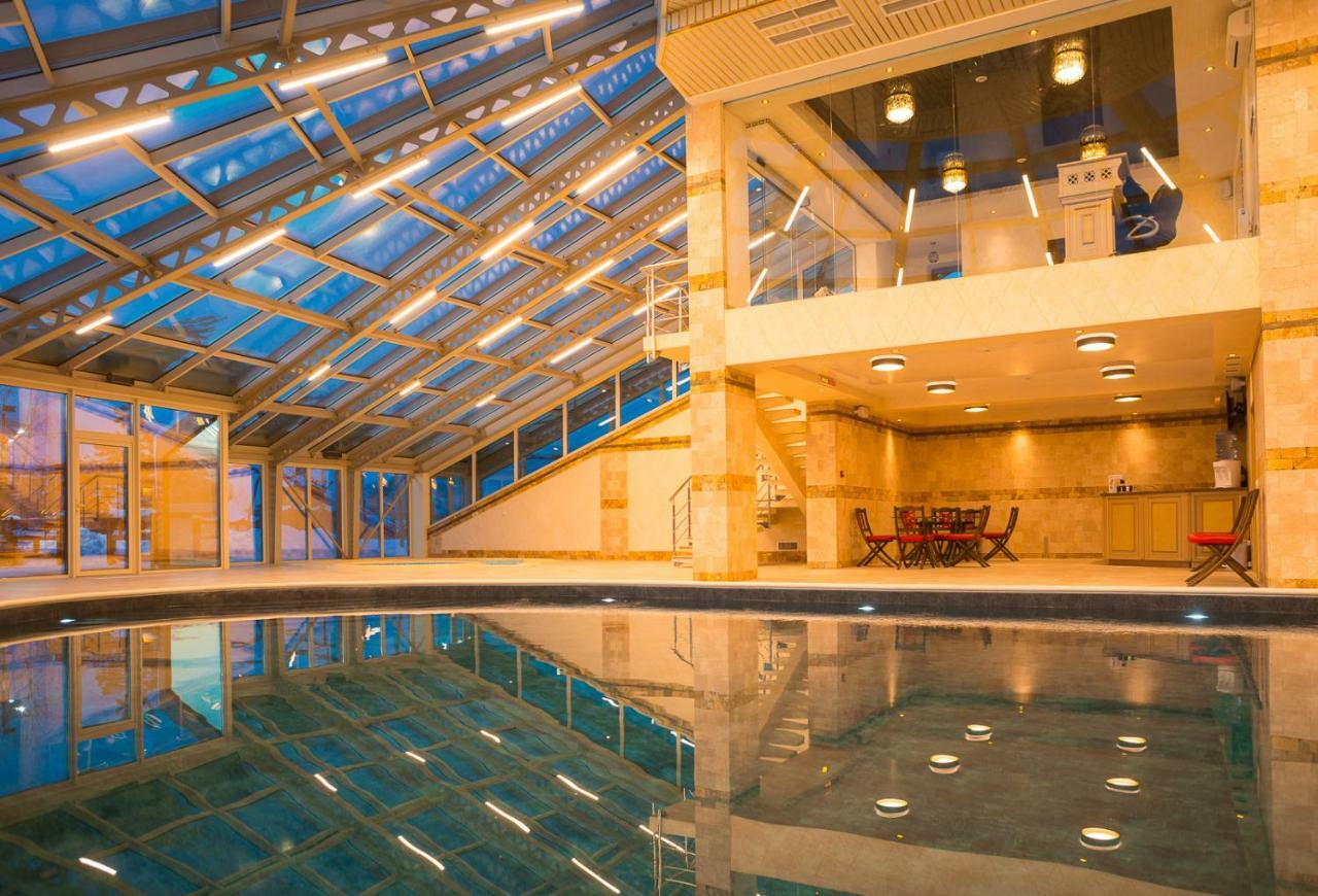 Загородный отельный комплекс Бреч Resort&Spa Gurinovka Staraya Экстерьер фото
